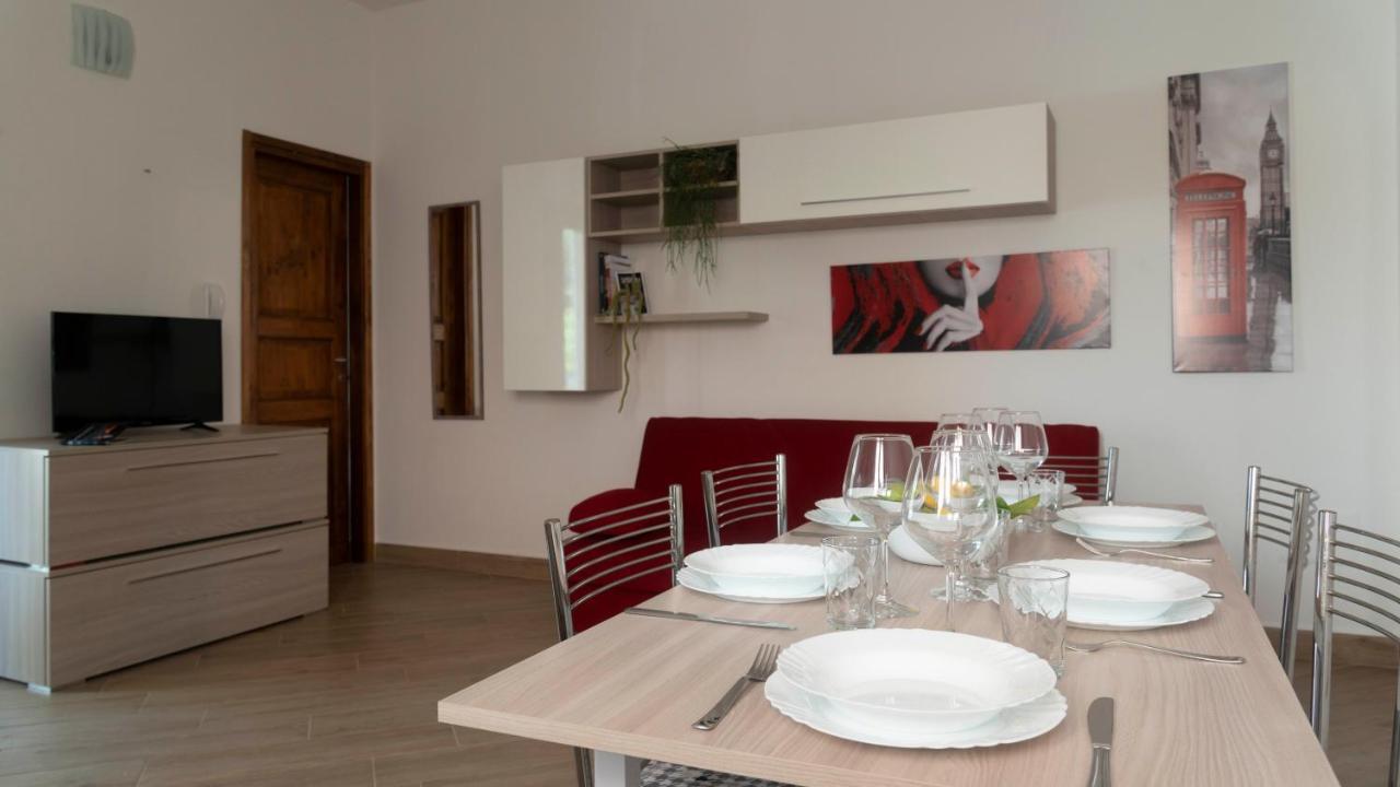 Casa Dei Lecci - Cala Gonone Lägenhet Exteriör bild